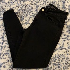 AEO 360 Stretch  Black High-Rise Jeggings 6 Short